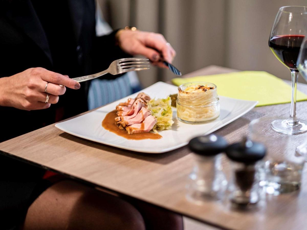 Mercure Grenoble Мелон Екстериор снимка